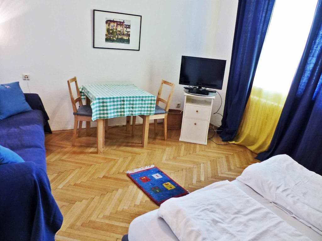 Apartment Naschmarkt Viena Habitación foto